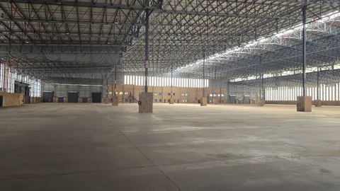 43 Berta Rd Mostyn Park, Kya Sand 22510m² Warehouse Available To let for rent (10)